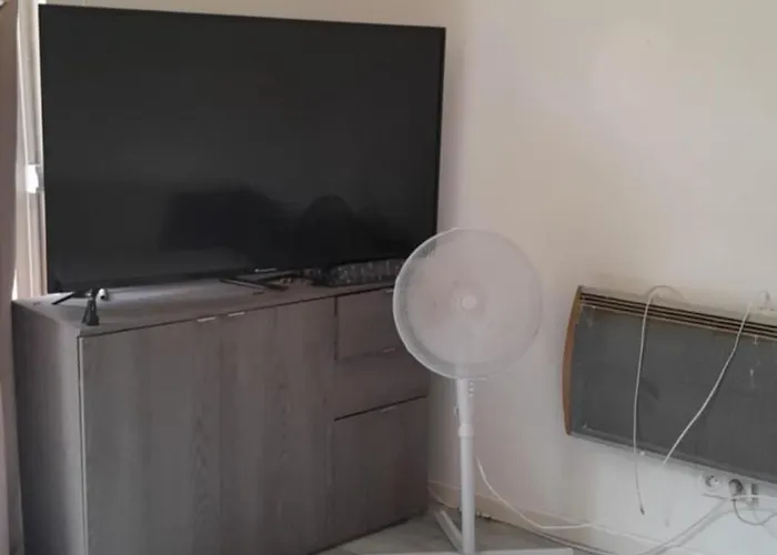 2 Chambres, 4 Personnes, Jardin, Proche Centre Hotel Perpignan